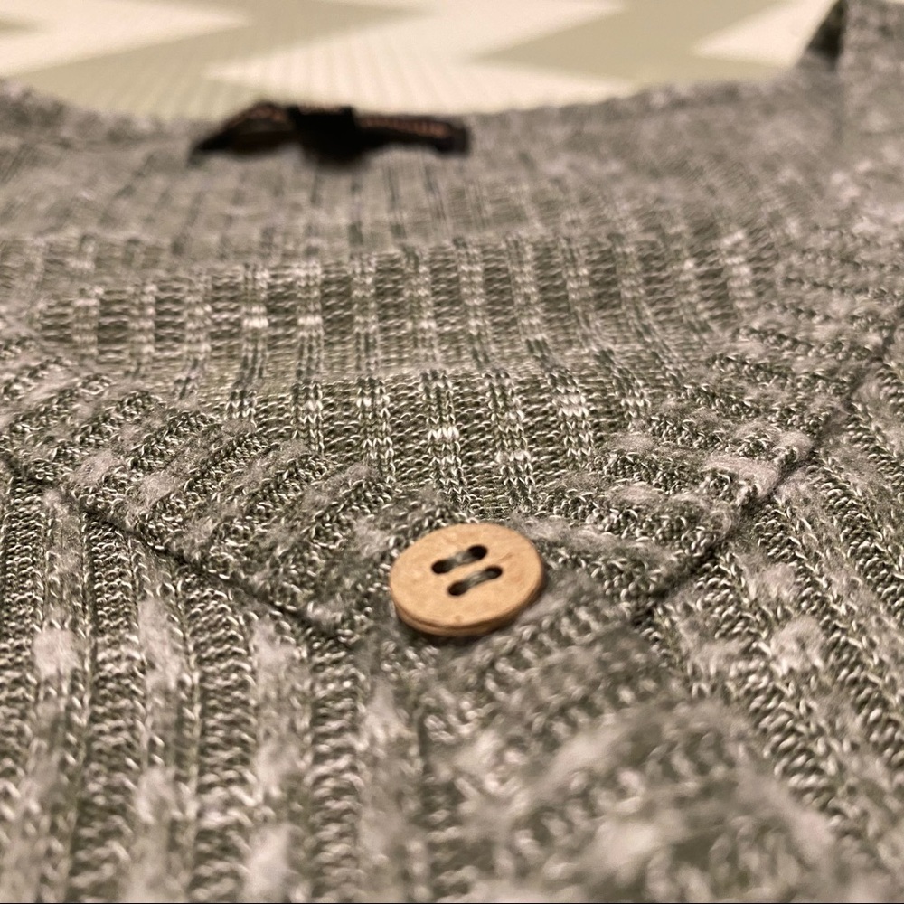 Long Sleeve Sweater Shirt - Picture 5 of 8